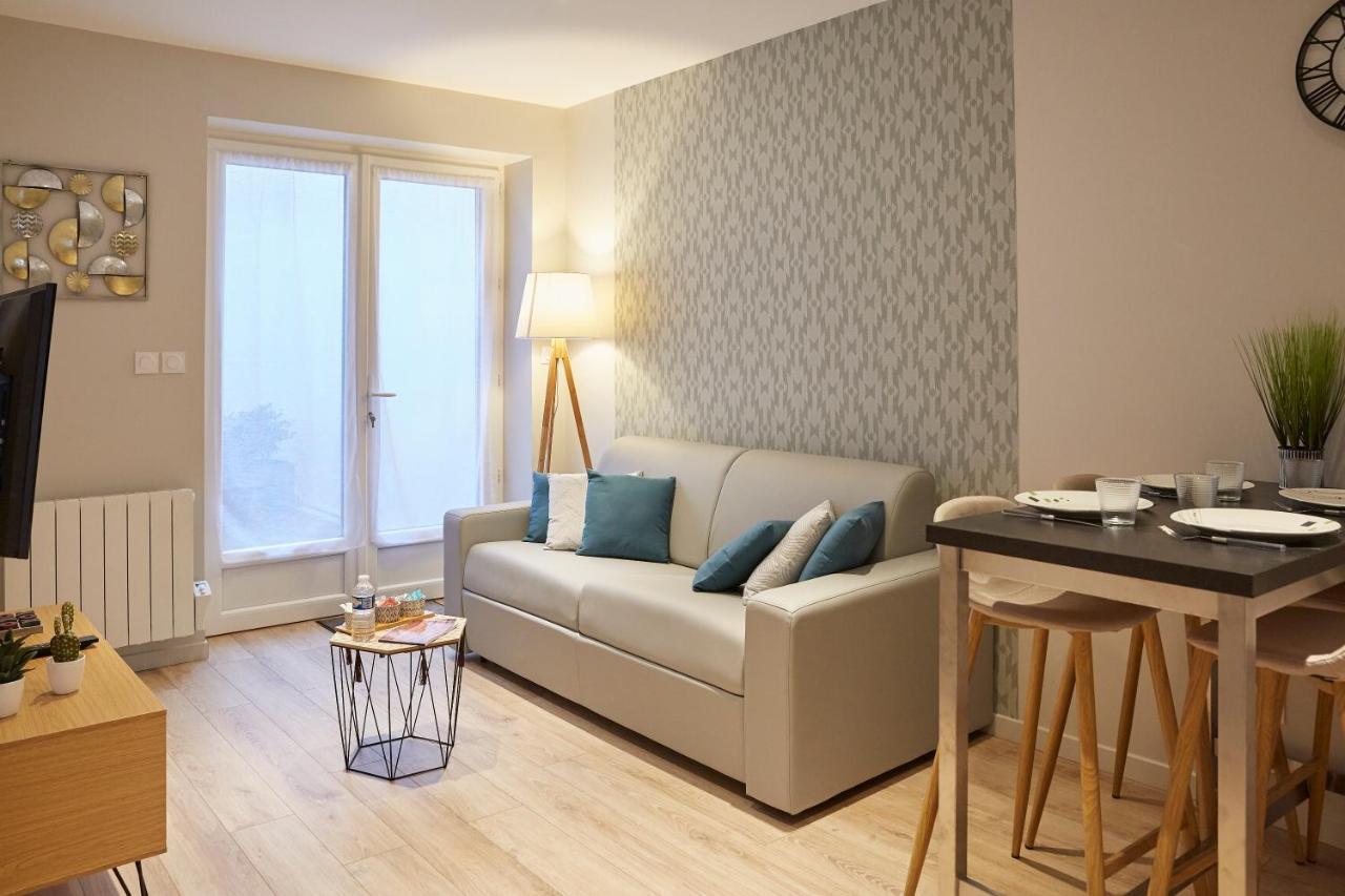 Locationstourcoing- Le Valmy Apartment Bagian luar foto